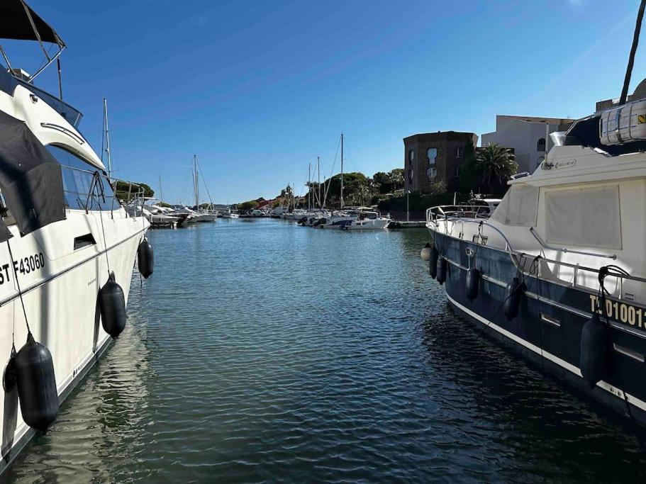 Hyeres Port Studio 2 Personnes 2 Enfants Vue Hippodrome Apartment Exterior photo